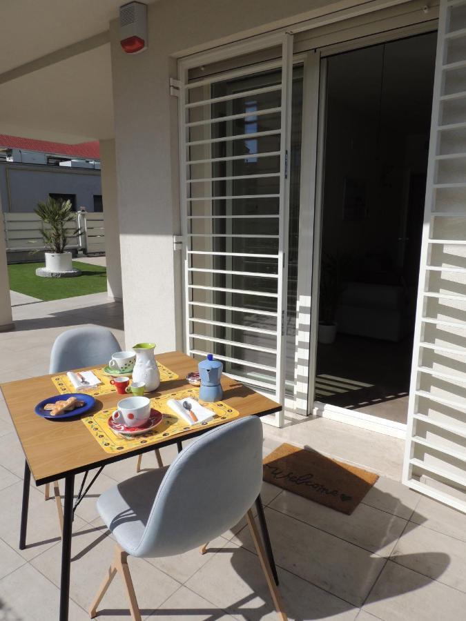 Maisonette Modena Park Exterior foto